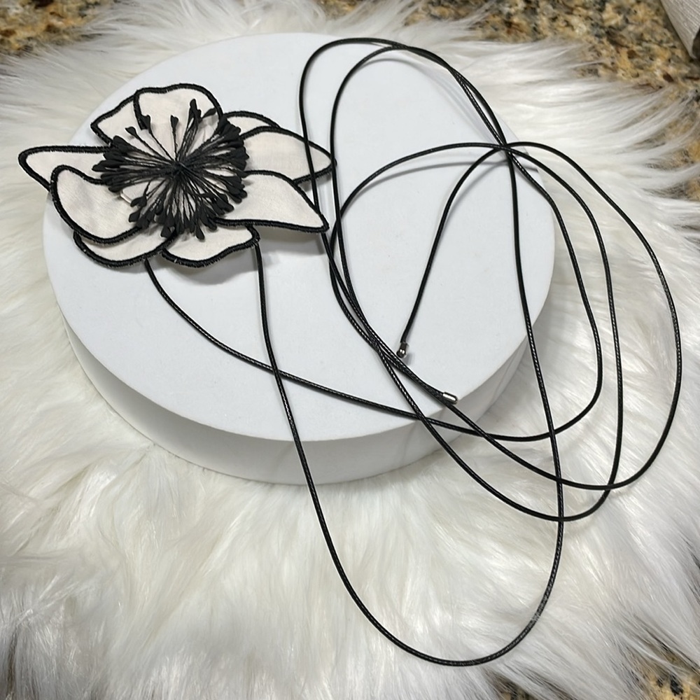 Zara White And Black Fabric Flower Wrap Necklace - Picture 10 of 16